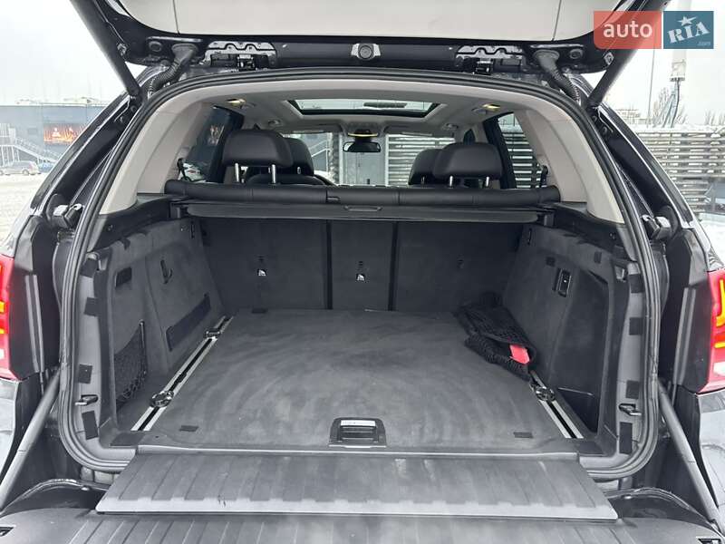 Внедорожник / Кроссовер BMW X5 2014 в Киеве