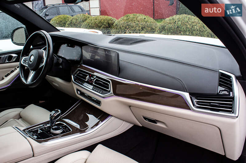 Внедорожник / Кроссовер BMW X5 2020 в Львове