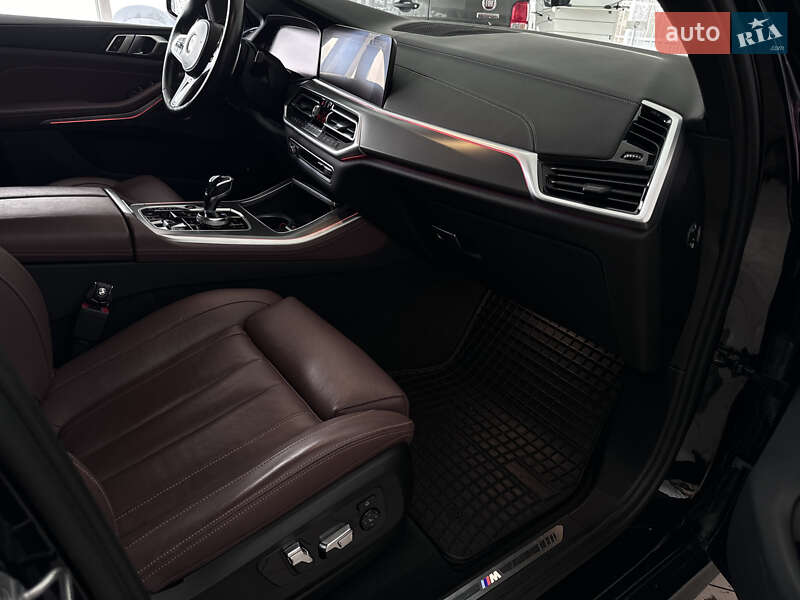 Позашляховик / Кросовер BMW X5 2020 в Рівному