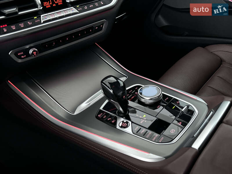 Позашляховик / Кросовер BMW X5 2020 в Рівному