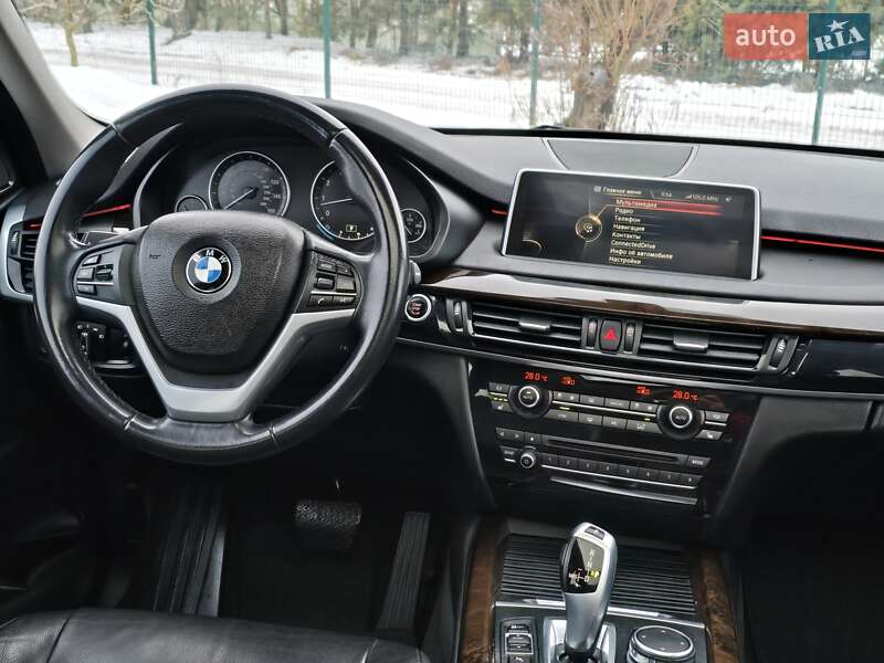 Внедорожник / Кроссовер BMW X5 2015 в Хмельницком