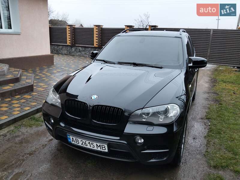 Позашляховик / Кросовер BMW X5 2012 в Дашеві фото 8 Позашляховик / Кросовер BMW X5 2012 в Дашеві