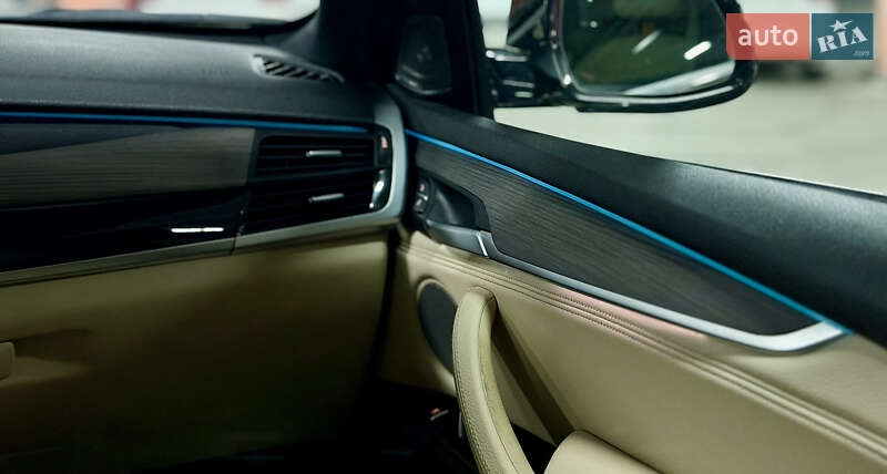 Внедорожник / Кроссовер BMW X5 2018 в Киеве