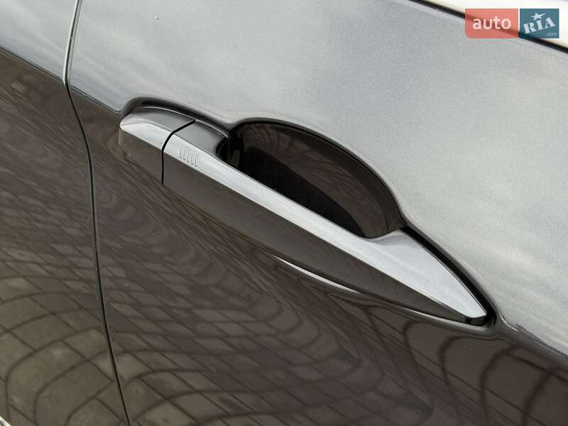 Внедорожник / Кроссовер BMW X5 2014 в Мукачево