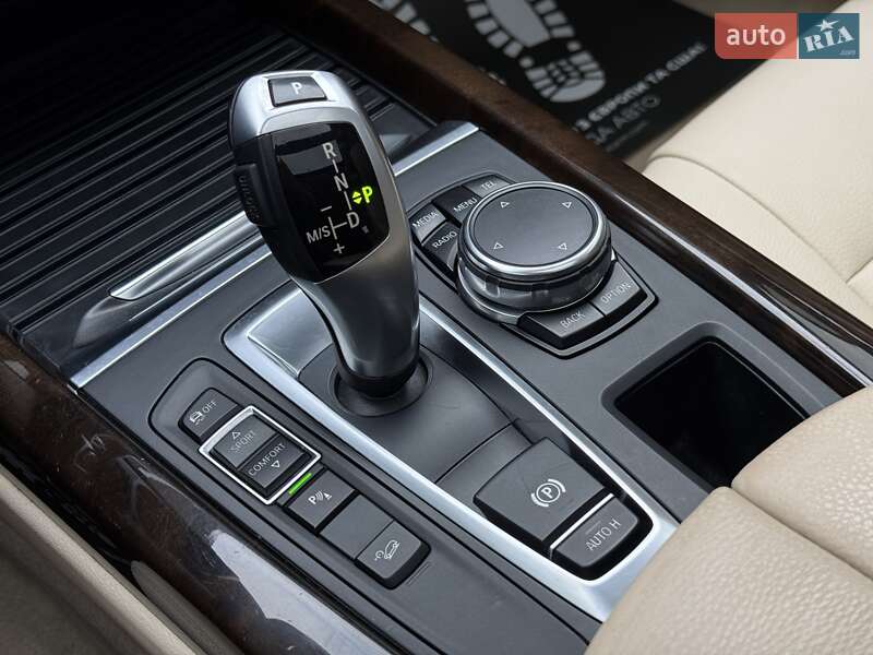 Внедорожник / Кроссовер BMW X5 2014 в Мукачево