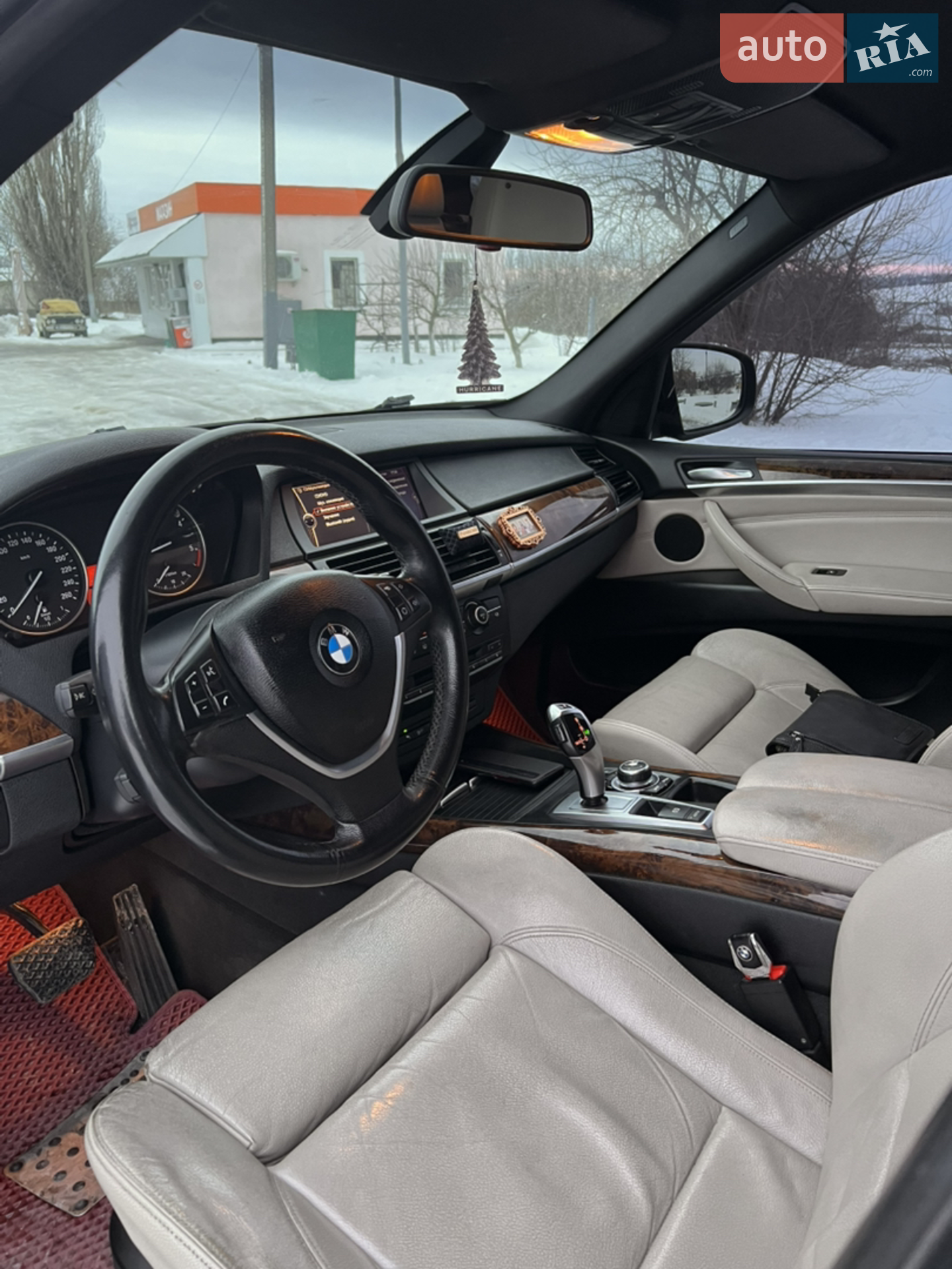 2010 BMW X5 - мініатюра 12