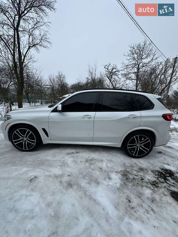Внедорожник / Кроссовер BMW X5 2021 в Ивано-Франковске