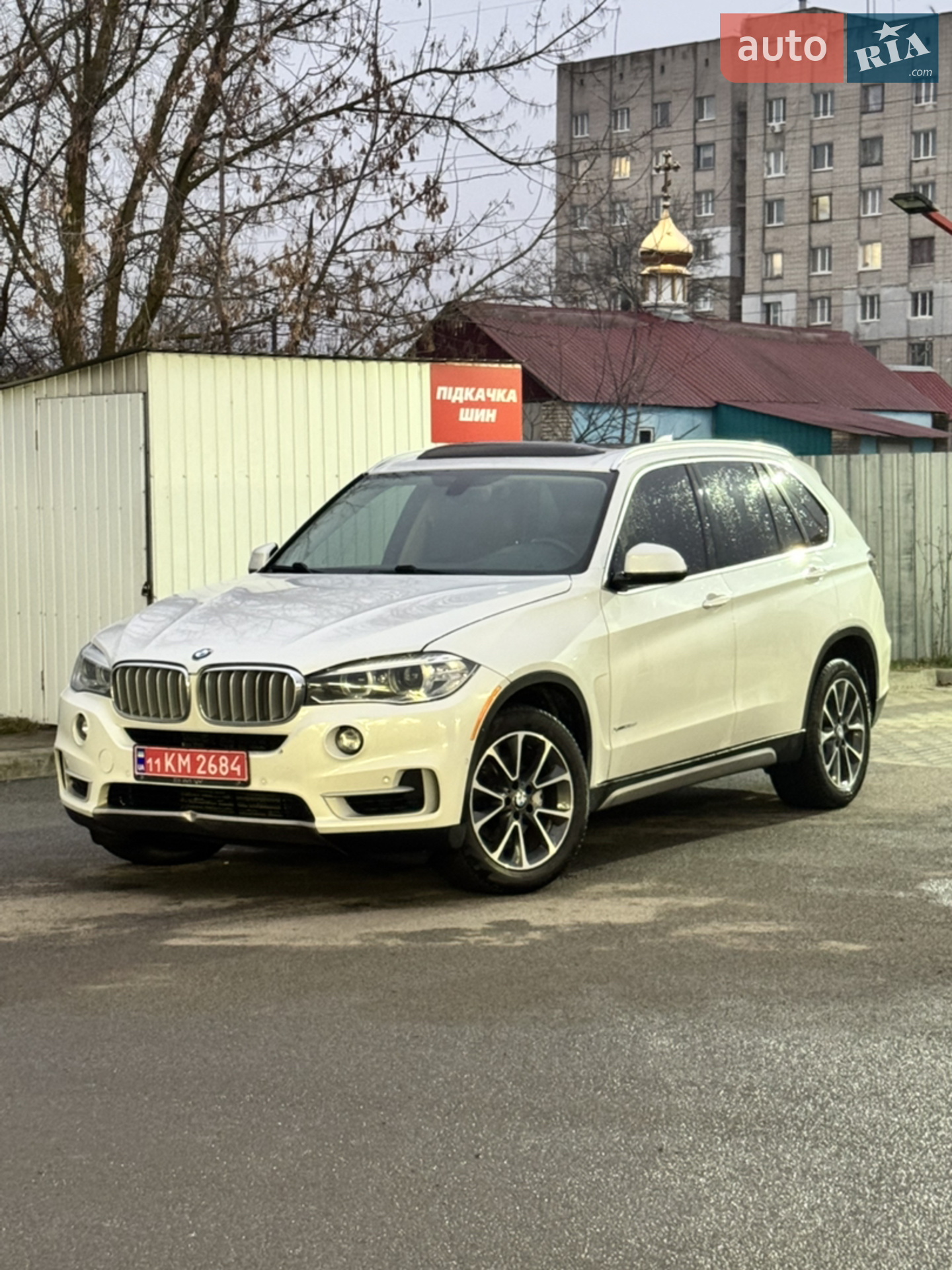 2017 BMW X5 - мініатюра 2