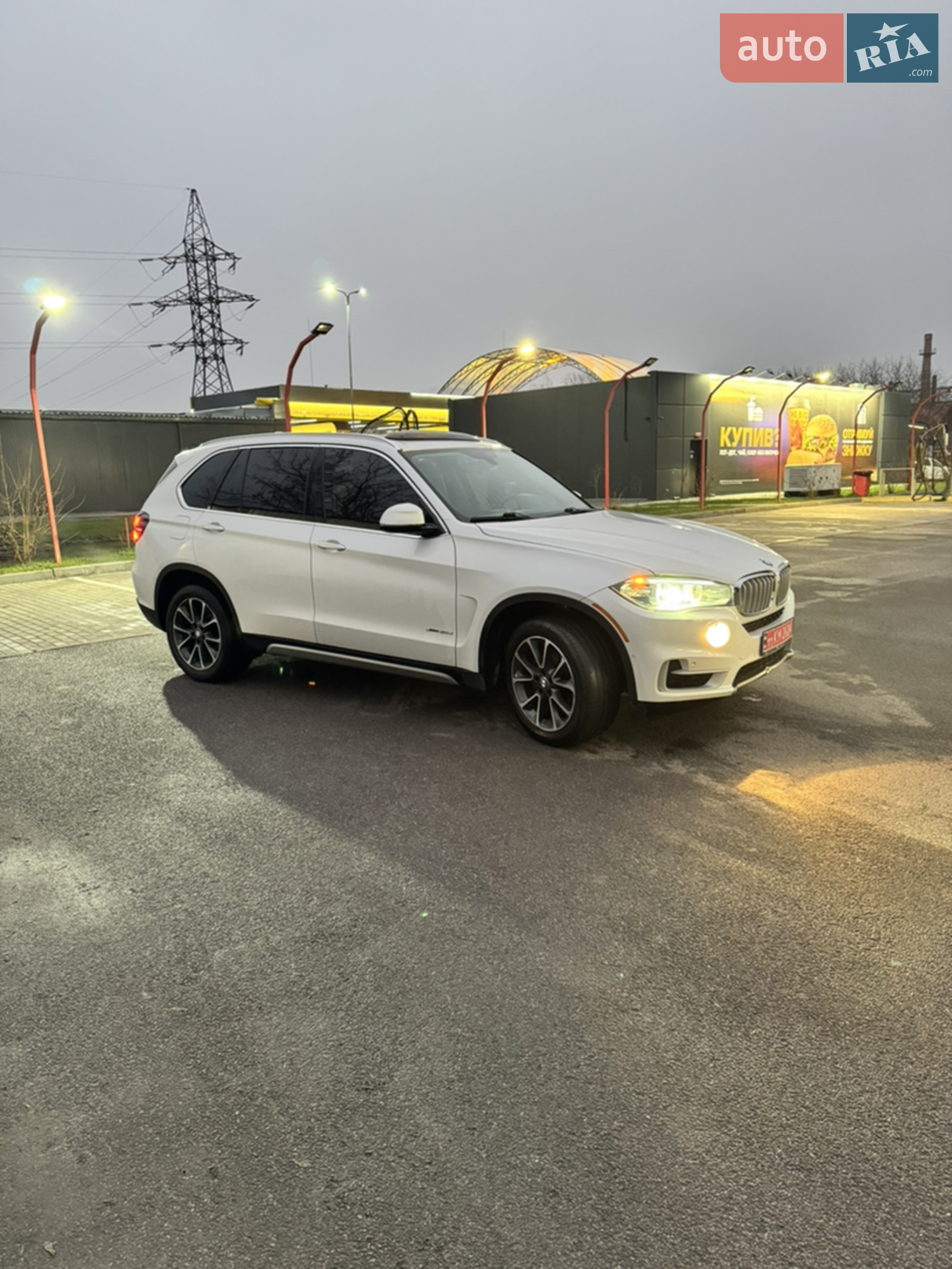 2017 BMW X5 - мініатюра 3