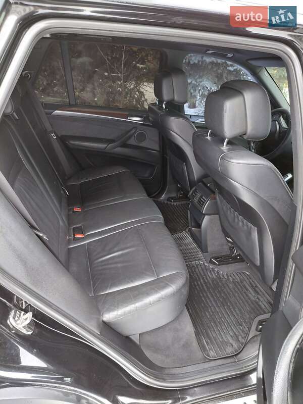 Внедорожник / Кроссовер BMW X5 2012 в Черкассах