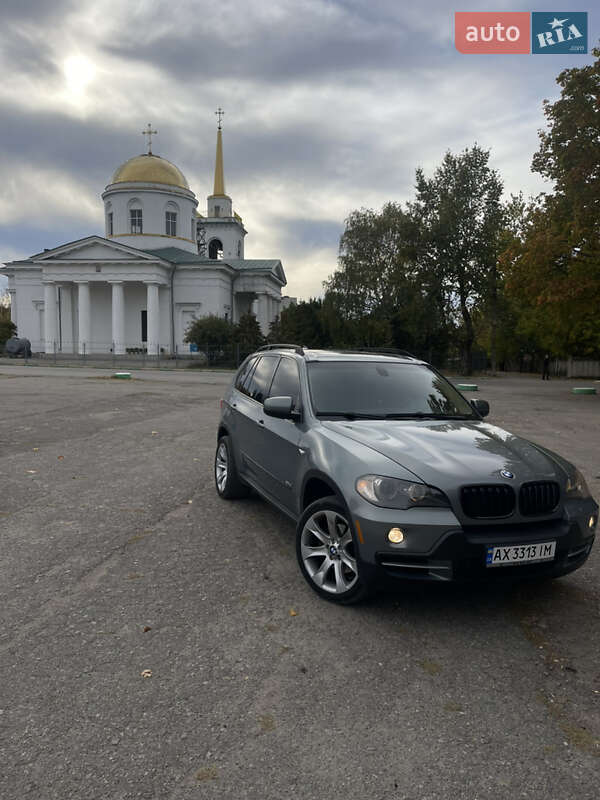 Внедорожник / Кроссовер BMW X5 2008 в Чугуеве