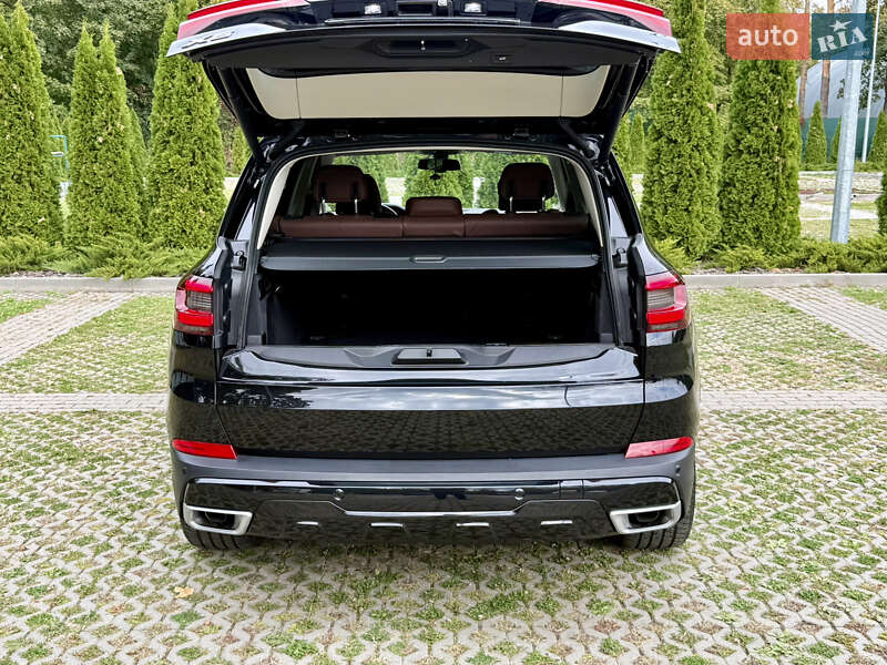 Внедорожник / Кроссовер BMW X5 2020 в Харькове