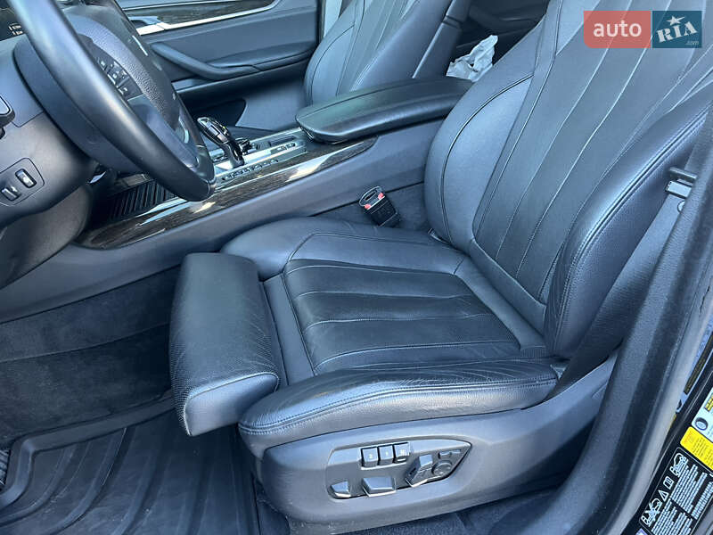 Внедорожник / Кроссовер BMW X5 2014 в Киеве