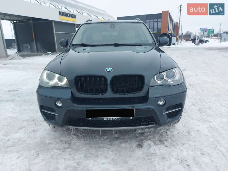Внедорожник / Кроссовер BMW X5 2011 в Львове