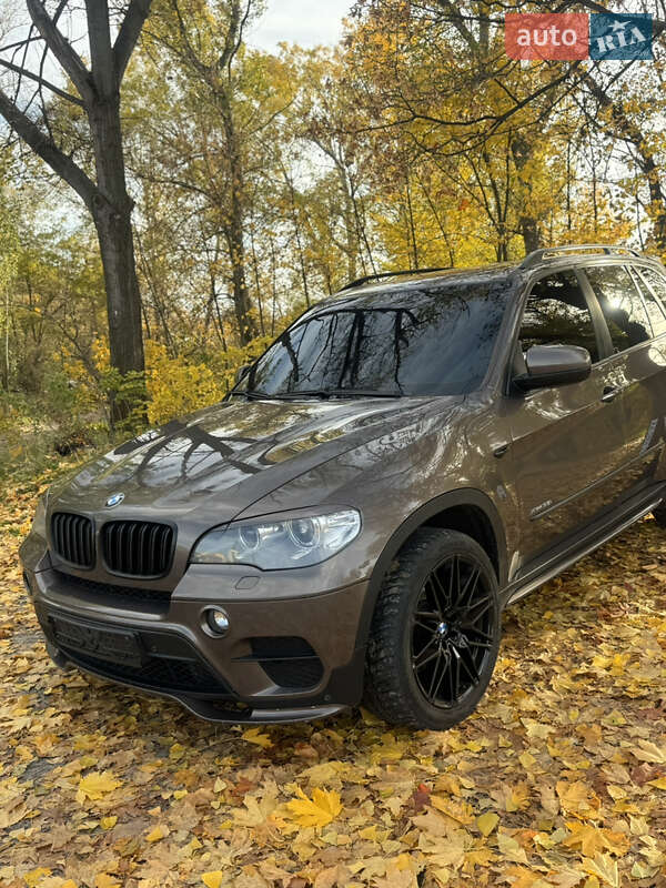 Внедорожник / Кроссовер BMW X5 2010 в Днепре фото 8 Внедорожник / Кроссовер BMW X5 2010 в Днепре