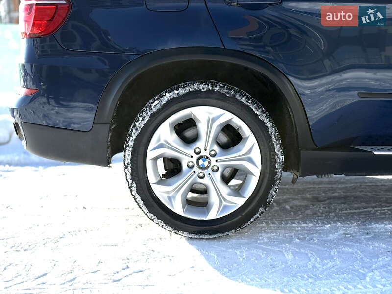 Внедорожник / Кроссовер BMW X5 2011 в Тернополе