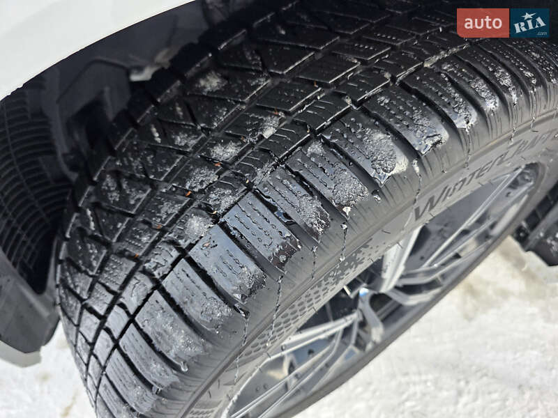 Позашляховик / Кросовер BMW X5 2020 в Луцьку