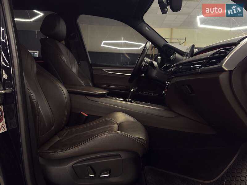 Позашляховик / Кросовер BMW X5 2015 в Миколаєві фото 11 Позашляховик / Кросовер BMW X5 2015 в Миколаєві