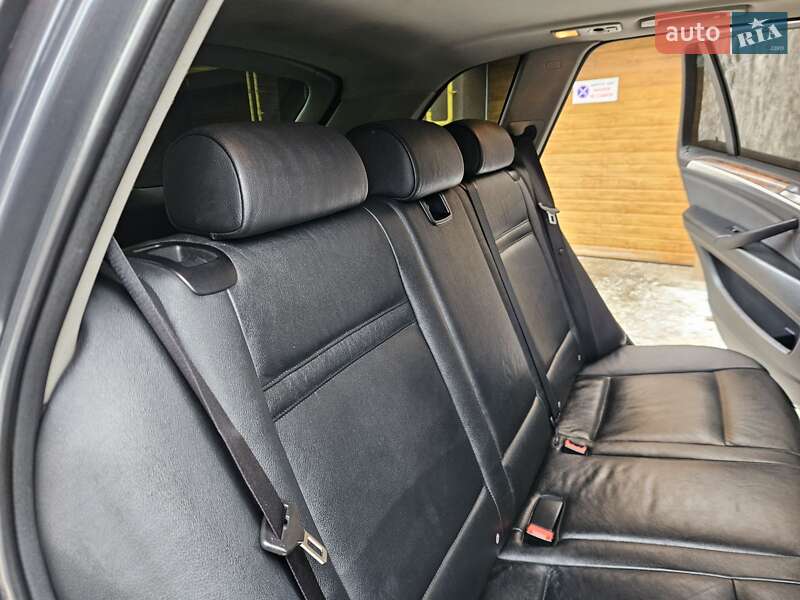 Внедорожник / Кроссовер BMW X5 2011 в Виннице