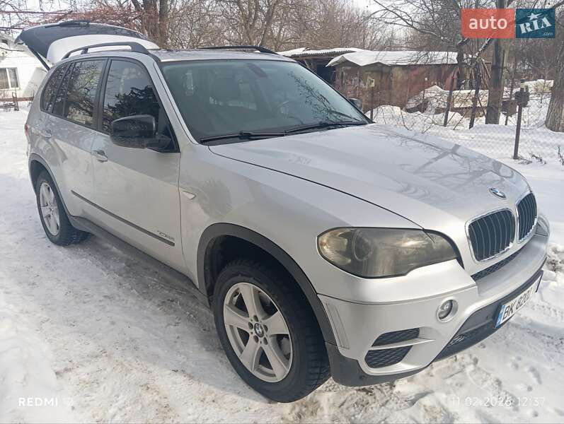 Позашляховик / Кросовер BMW X5 2012 в Львові