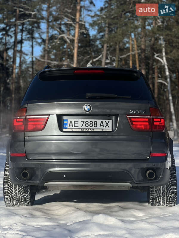 Позашляховик / Кросовер BMW X5 2010 в Києві