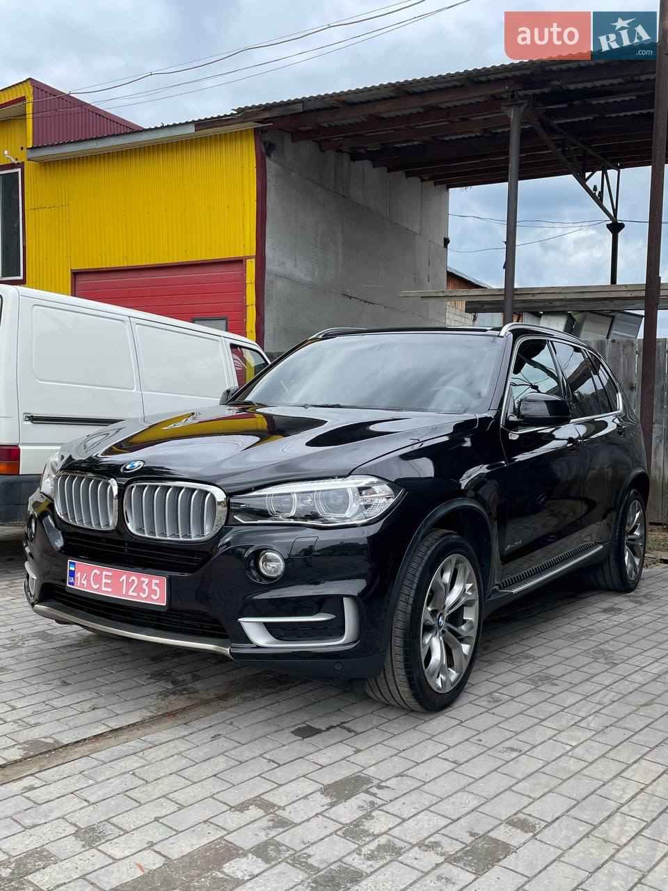 2015 BMW X5 - мініатюра 16
