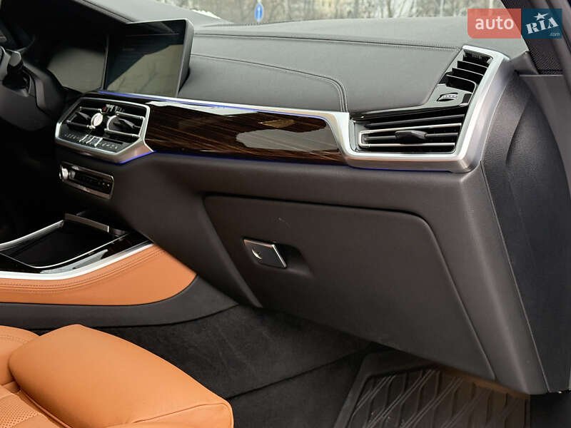 Внедорожник / Кроссовер BMW X5 2020 в Киеве