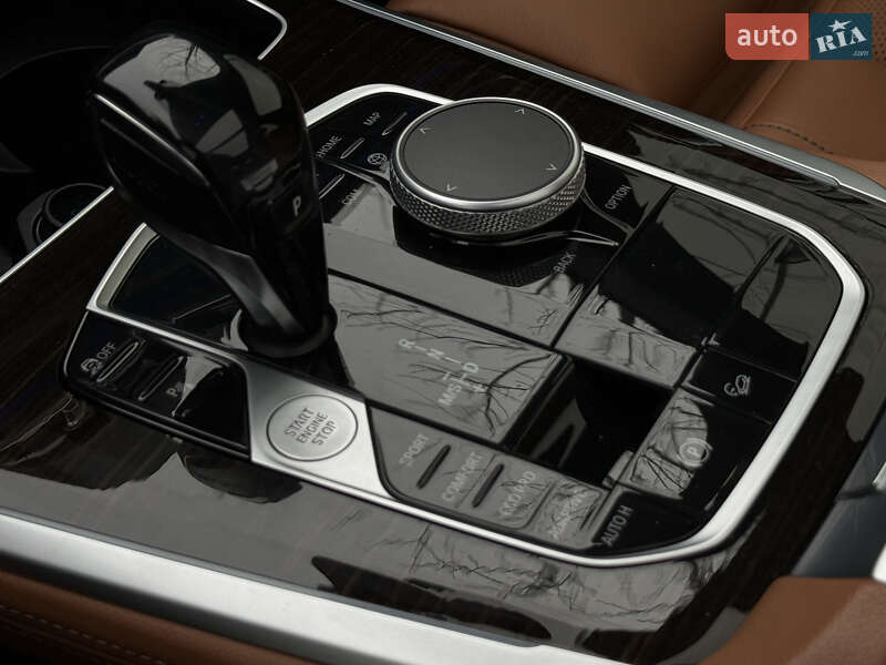 Внедорожник / Кроссовер BMW X5 2020 в Киеве