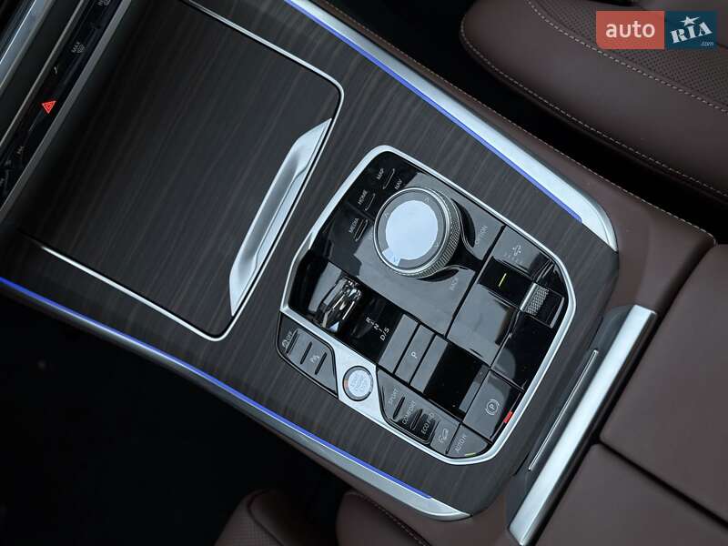 Внедорожник / Кроссовер BMW X5 2025 в Львове