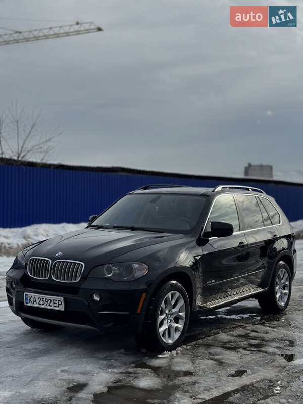 Внедорожник / Кроссовер BMW X5 2013 в Калуше