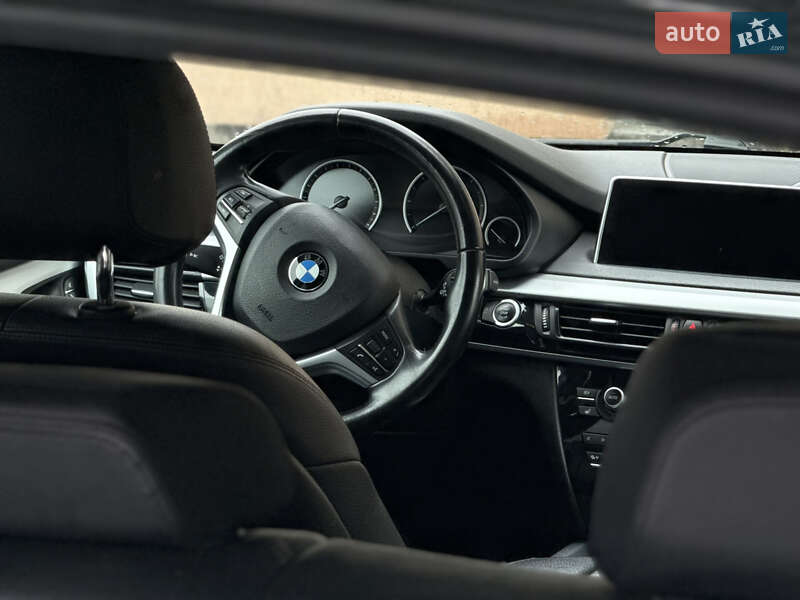 Внедорожник / Кроссовер BMW X5 2016 в Бродах