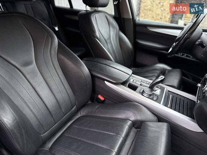 Внедорожник / Кроссовер BMW X5 2016 в Бродах
