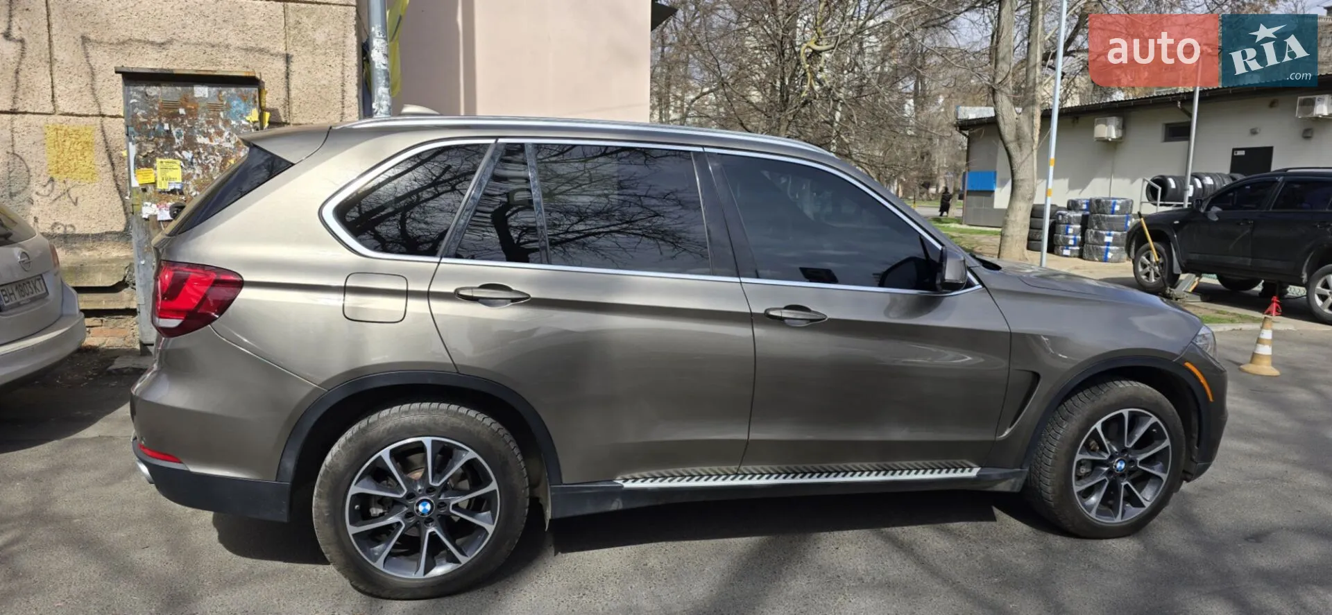 2017 BMW X5 - мініатюра 3