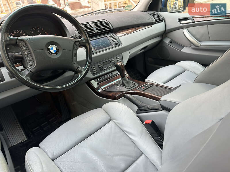 Позашляховик / Кросовер BMW X5 2002 в Києві фото 32 Позашляховик / Кросовер BMW X5 2002 в Києві