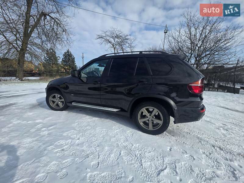 Внедорожник / Кроссовер BMW X5 2007 в Кицмани