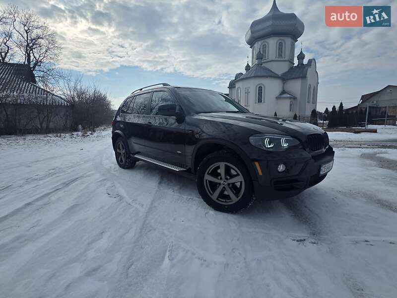 Внедорожник / Кроссовер BMW X5 2007 в Кицмани