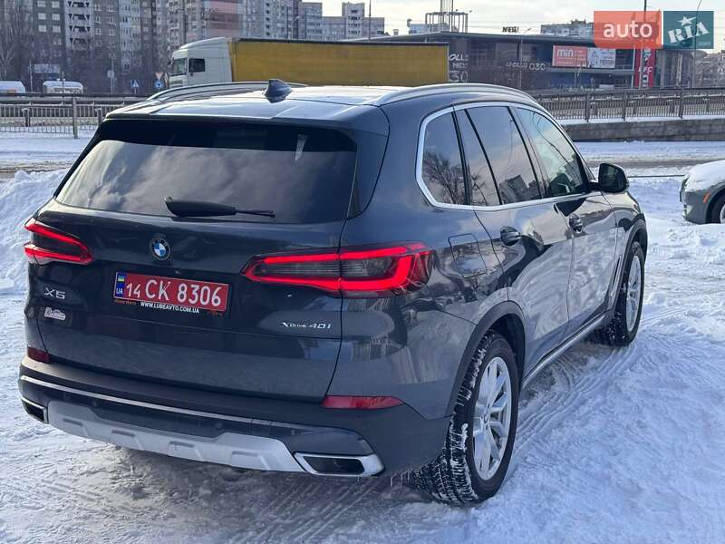 Внедорожник / Кроссовер BMW X5 2019 в Киеве