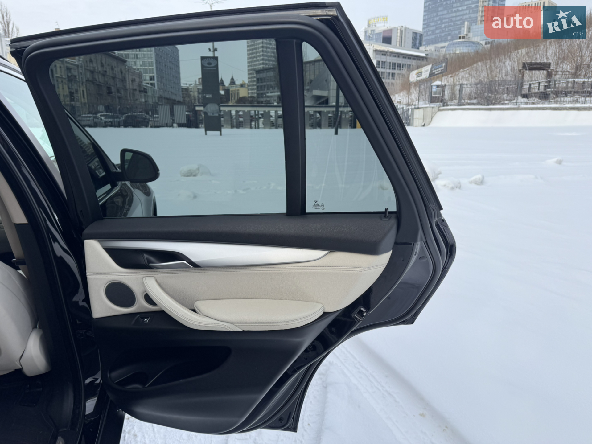 2016 BMW X5 - мініатюра 23