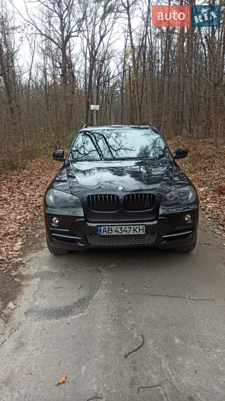 2018 Volkswagen Touareg - мініатюра 38