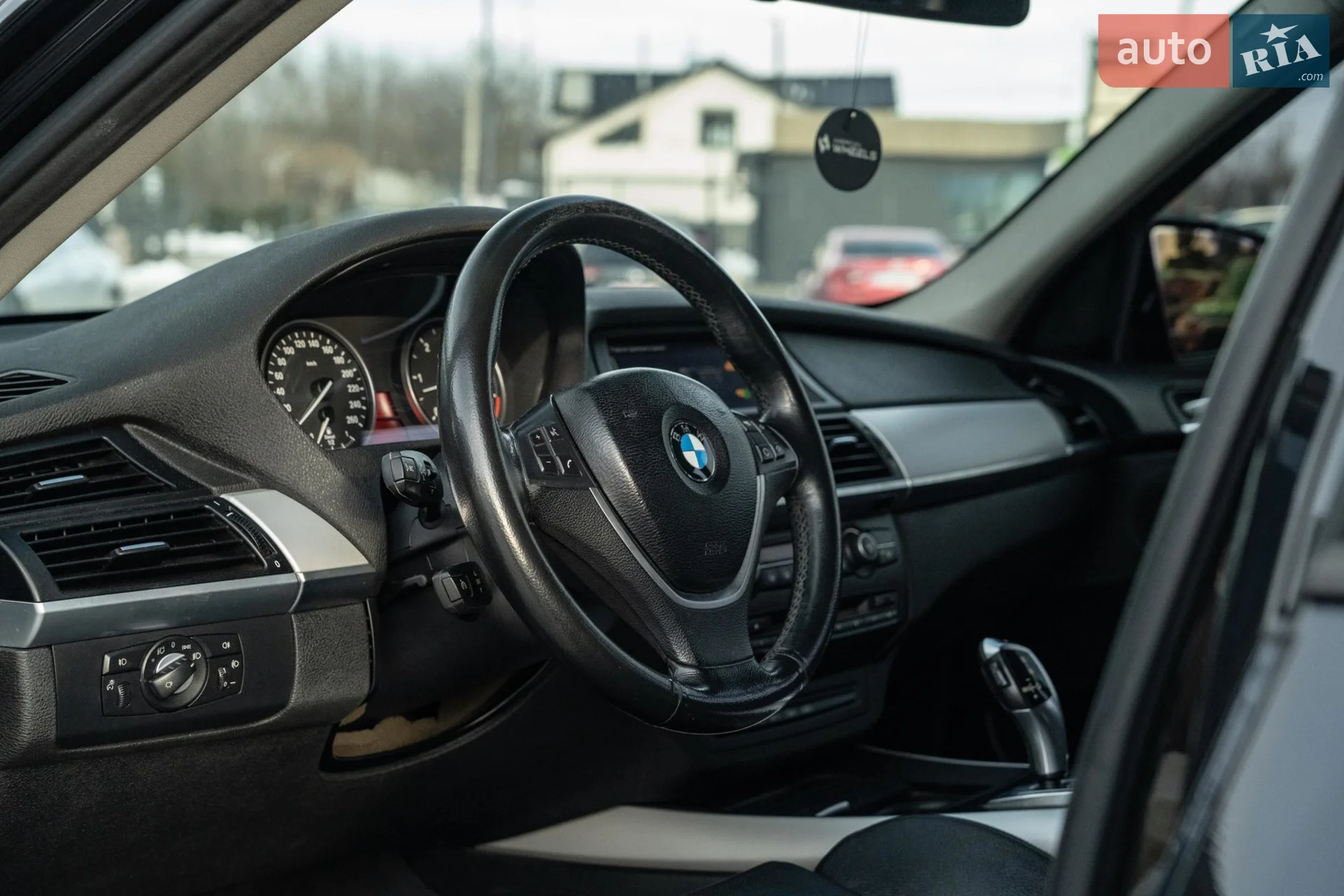 2011 BMW X5 - мініатюра 20