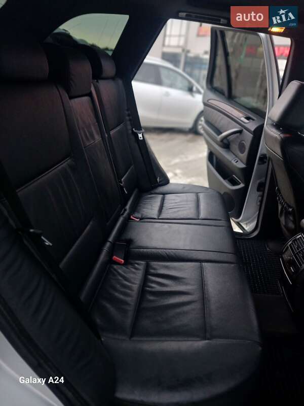 Позашляховик / Кросовер BMW X5 2004 в Львові