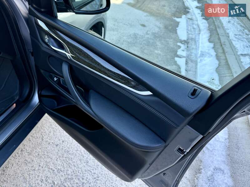 Внедорожник / Кроссовер BMW X5 2014 в Одессе