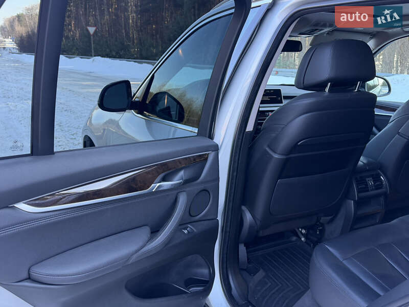 Позашляховик / Кросовер BMW X5 2015 в Ковелі фото 44 Позашляховик / Кросовер BMW X5 2015 в Ковелі