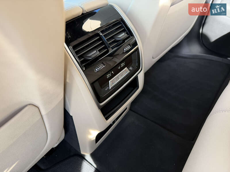 Внедорожник / Кроссовер BMW X5 2019 в Луцке