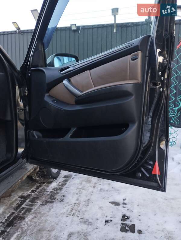 Позашляховик / Кросовер BMW X5 2004 в Вінниці