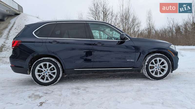 Внедорожник / Кроссовер BMW X5 2015 в Коростене