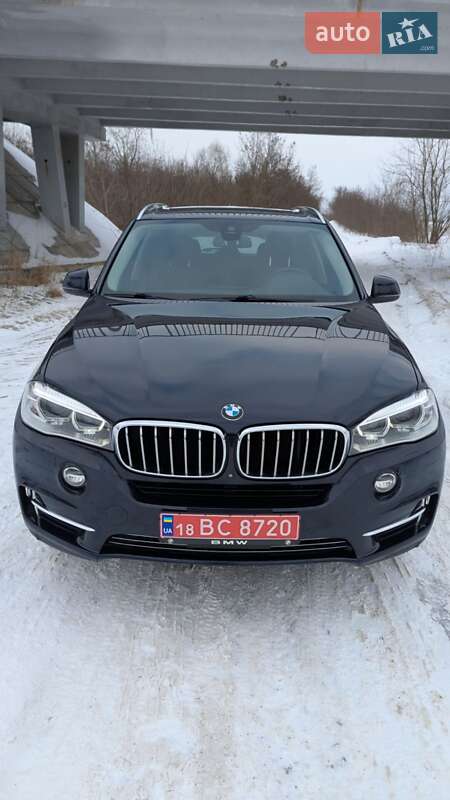 Внедорожник / Кроссовер BMW X5 2015 в Коростене