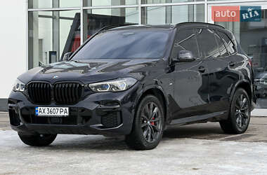 Внедорожник / Кроссовер BMW X5 2022 в Харькове