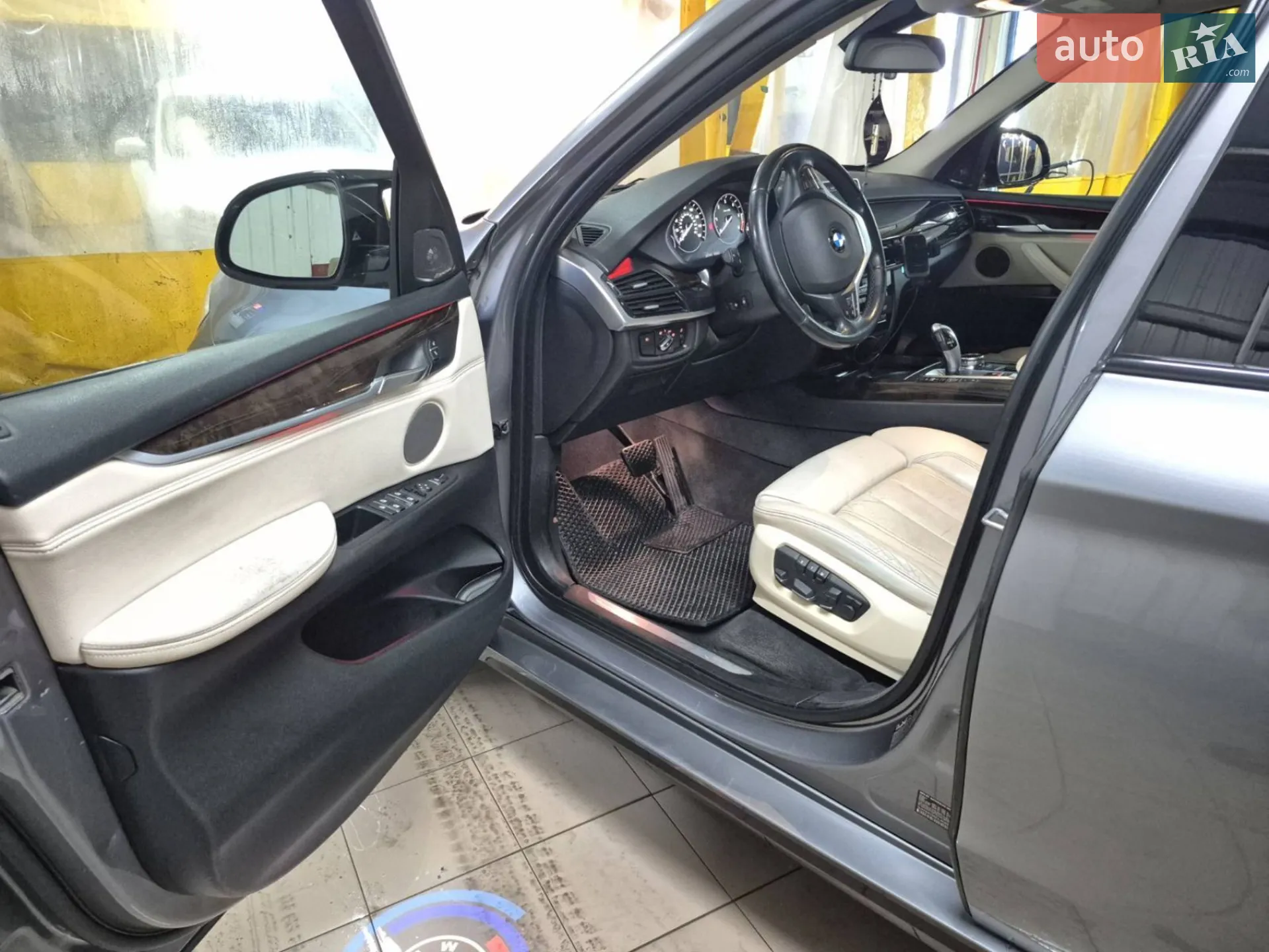 2014 BMW X5 - мініатюра 19