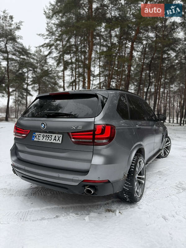 Позашляховик / Кросовер BMW X5 2014 в Кам'янському